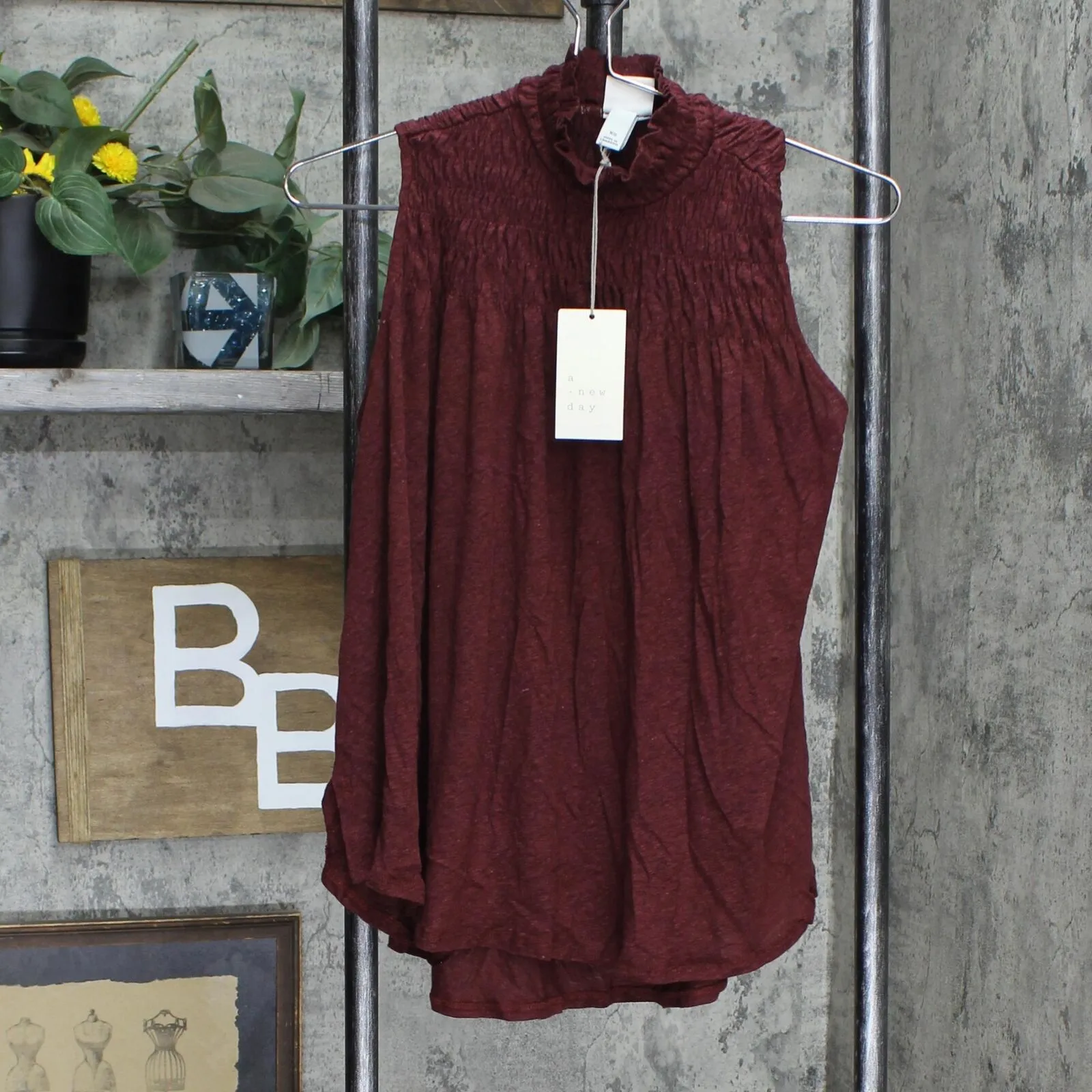 A New Day Women's Sleeveless Smocked Linen Top 567486 Burgundy Purple Red XS