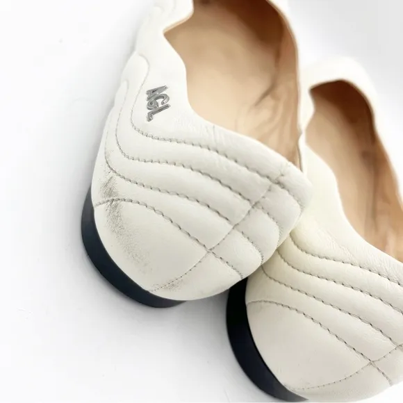 AGL ATTILIO GIUSTI LEOMBRUNI Denise Flat In Off White Leather 38 Quiet Luxury