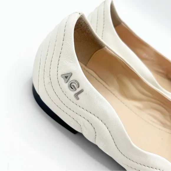 AGL ATTILIO GIUSTI LEOMBRUNI Denise Flat In Off White Leather 38 Quiet Luxury