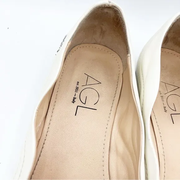 AGL ATTILIO GIUSTI LEOMBRUNI Denise Flat In Off White Leather 38 Quiet Luxury