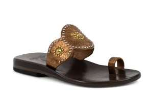 Alina Sandal