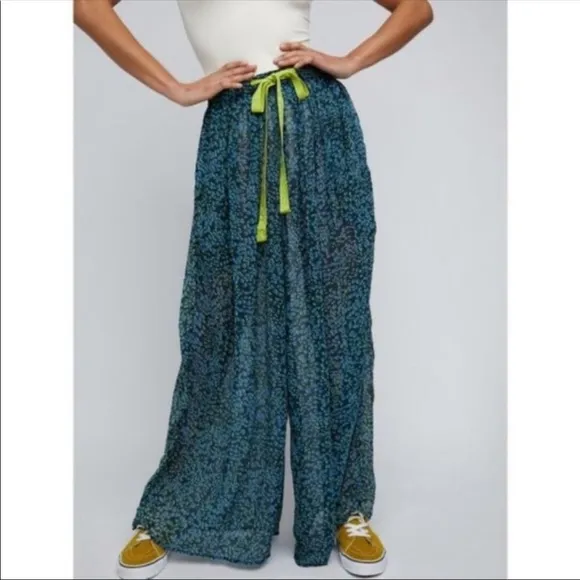 BNWOT Free People Sleepin In Pant black combo XS