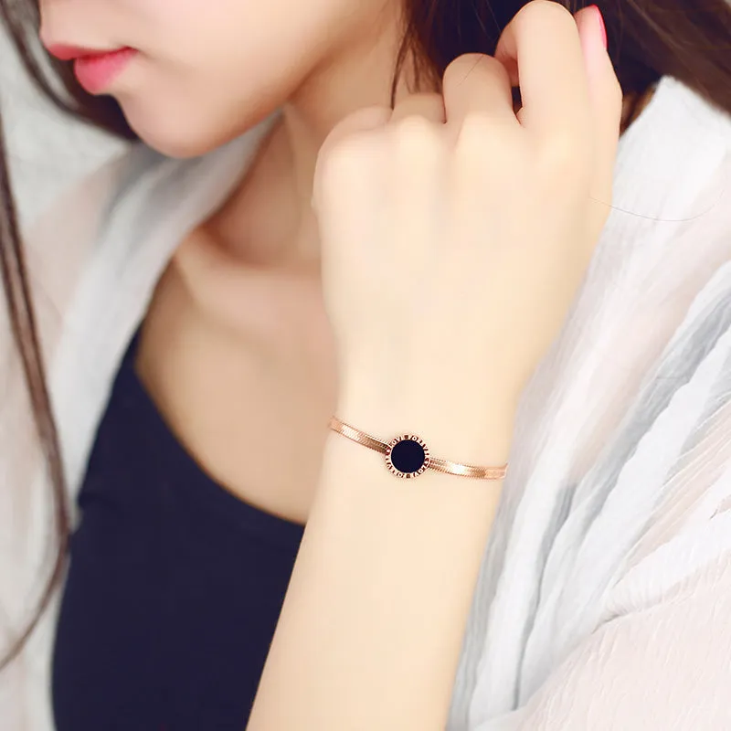 Chic Roman Numeral Charm Flat Snake Chain Bracelet for Women - Stylish Party Jewelry