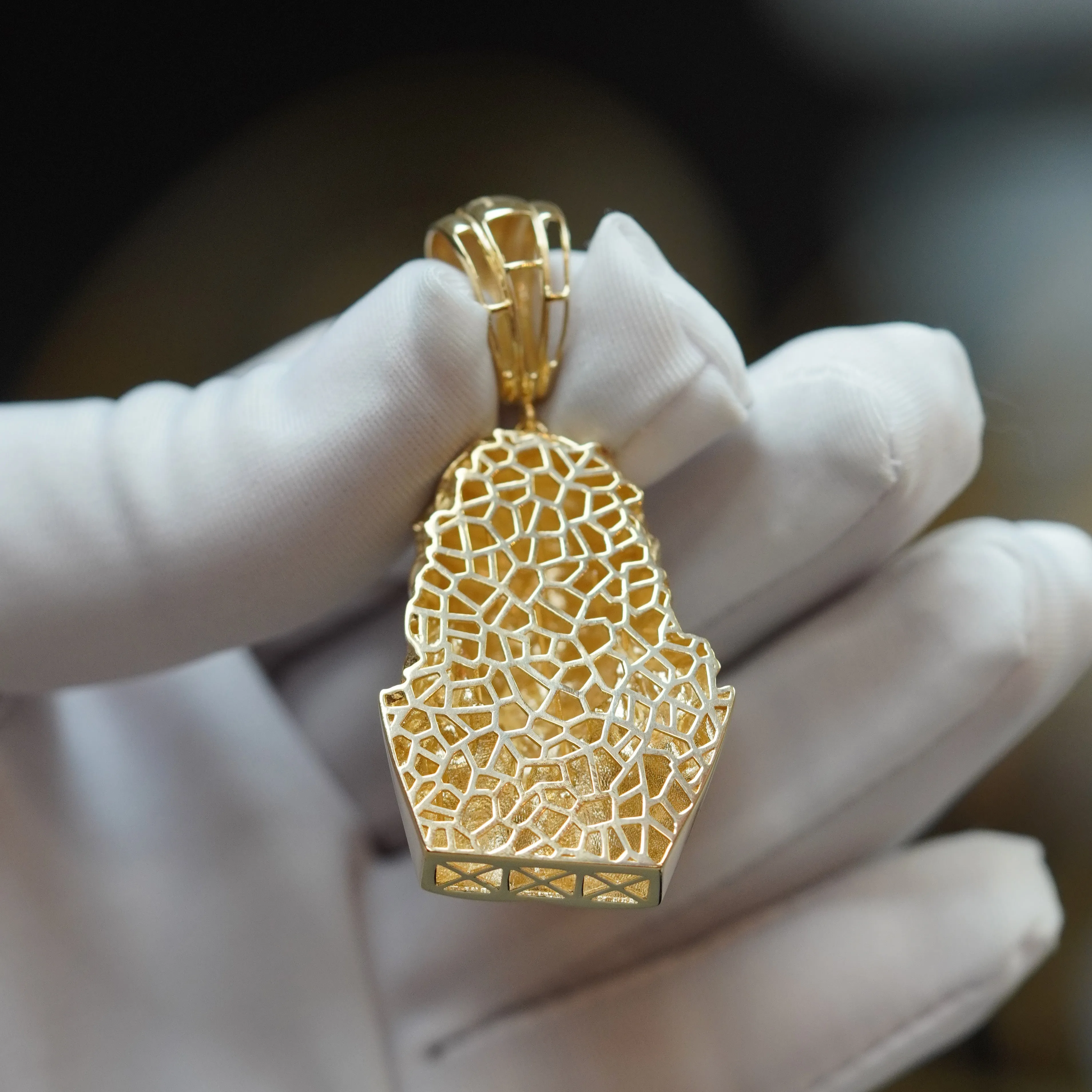 Christ Face Pendant in 14Kt
