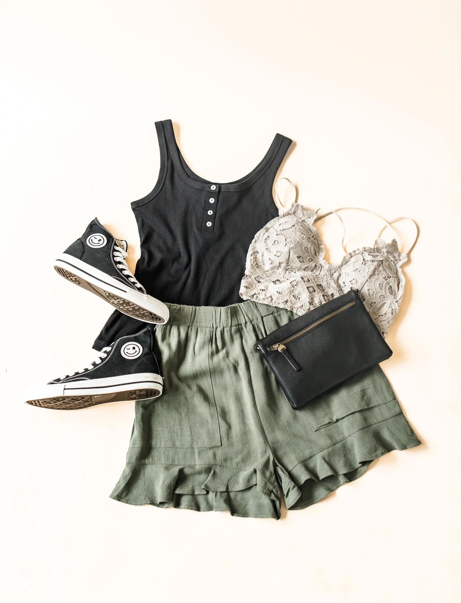 Dahlia Shorts- Olive