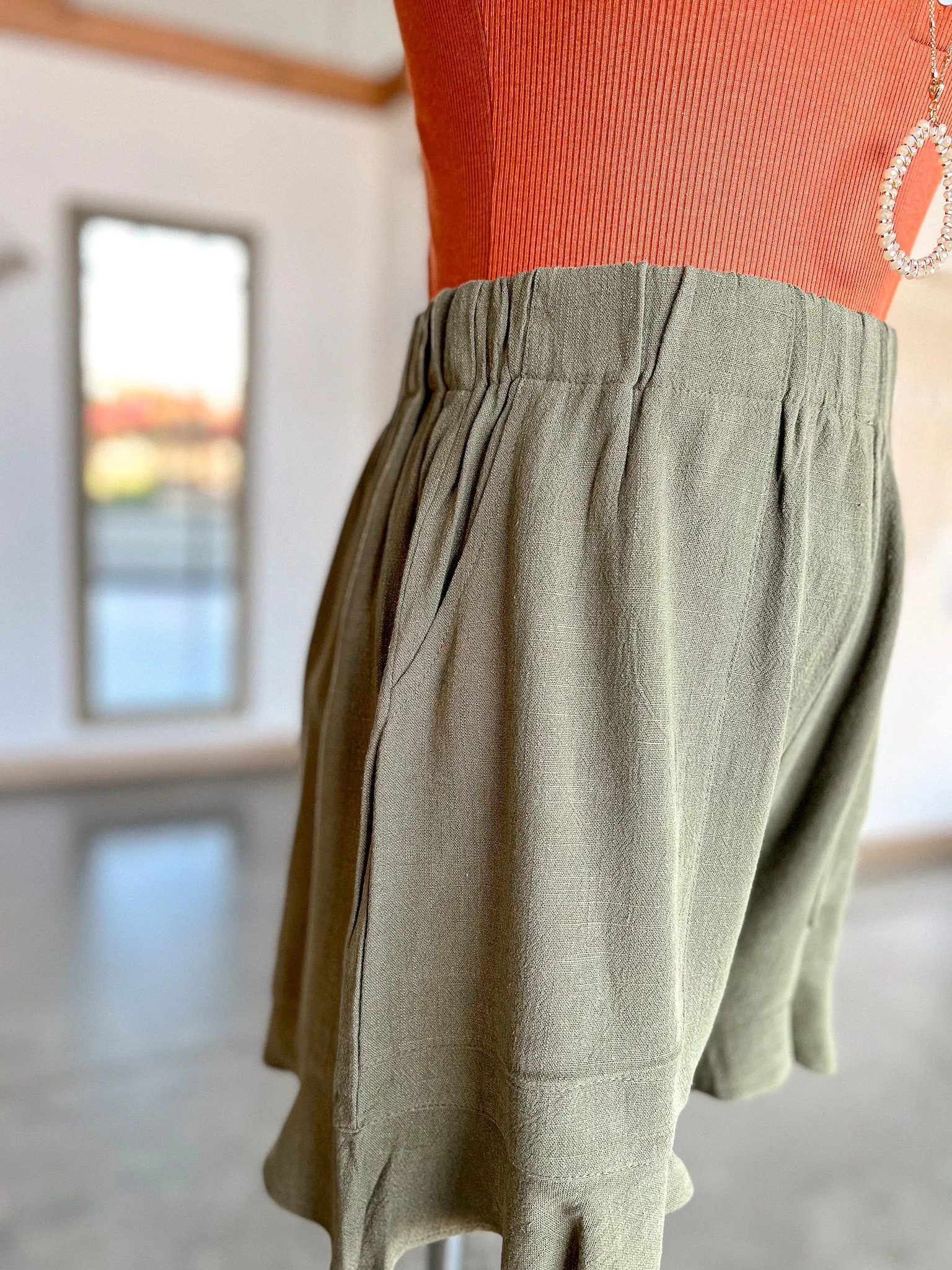 Dahlia Shorts- Olive