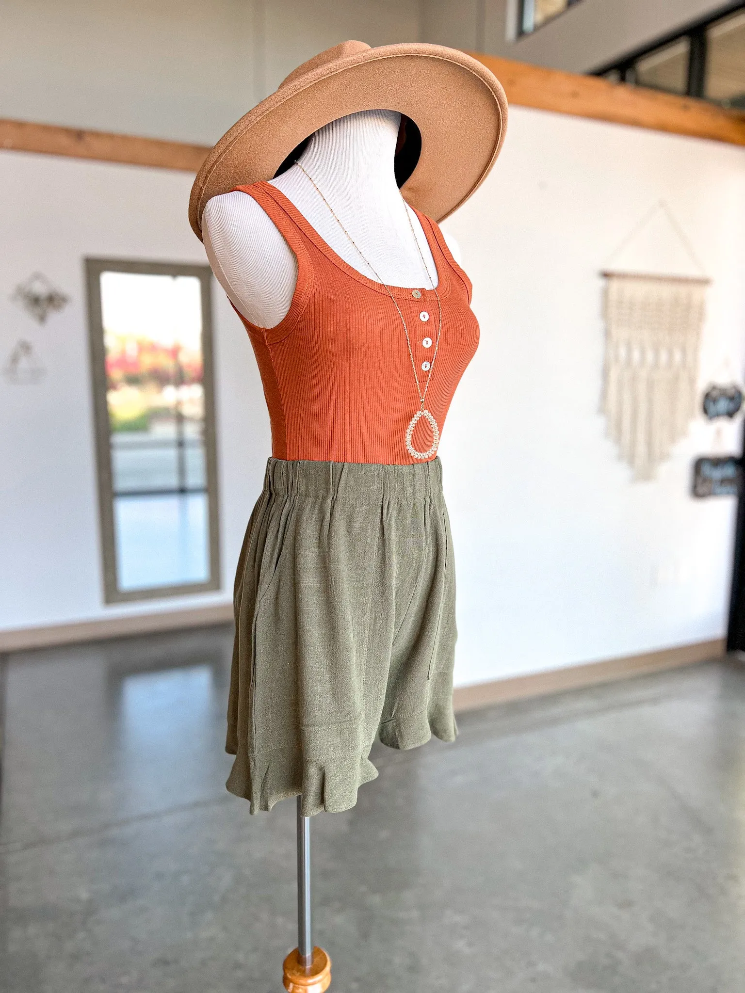 Dahlia Shorts- Olive