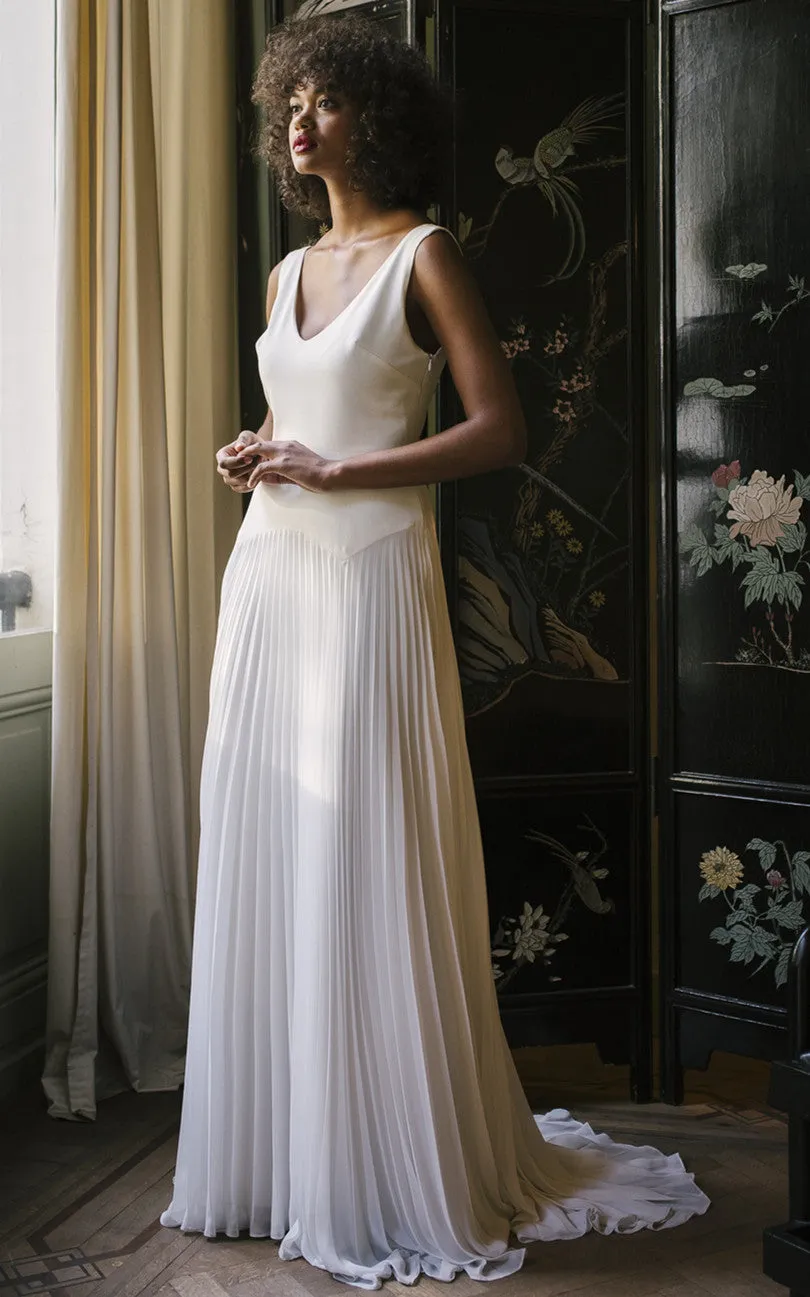 Elegant A Line V-neck Chiffon Sweep Train Wedding Dress with Pleats-716364