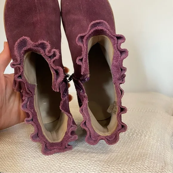 Elephantito Kids' Ruffle Ankle Booties Girls size 4