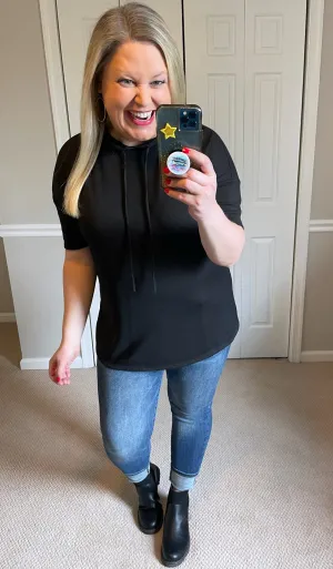 Essential Short-Sleeved Hoodie in Black