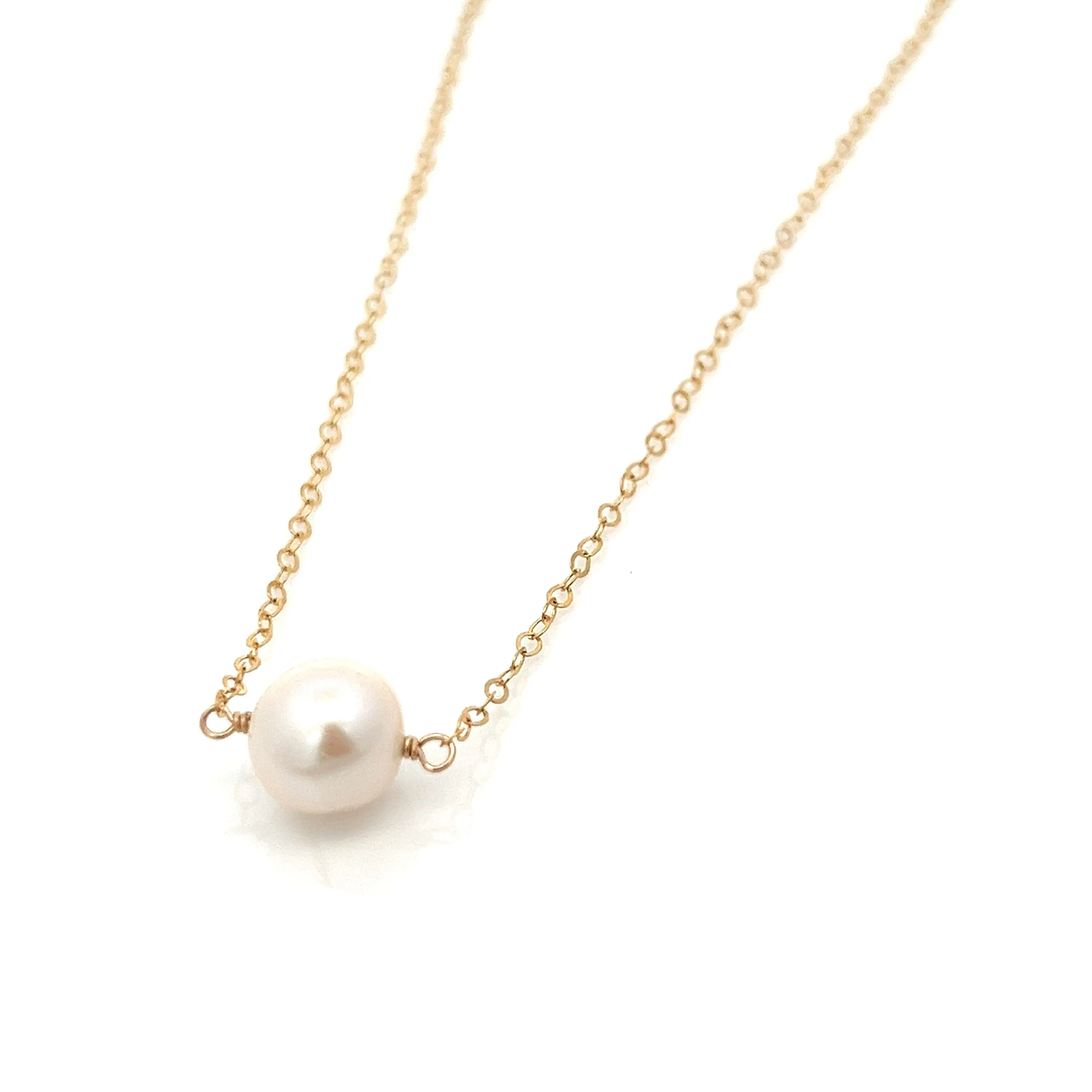everyday pearl necklace