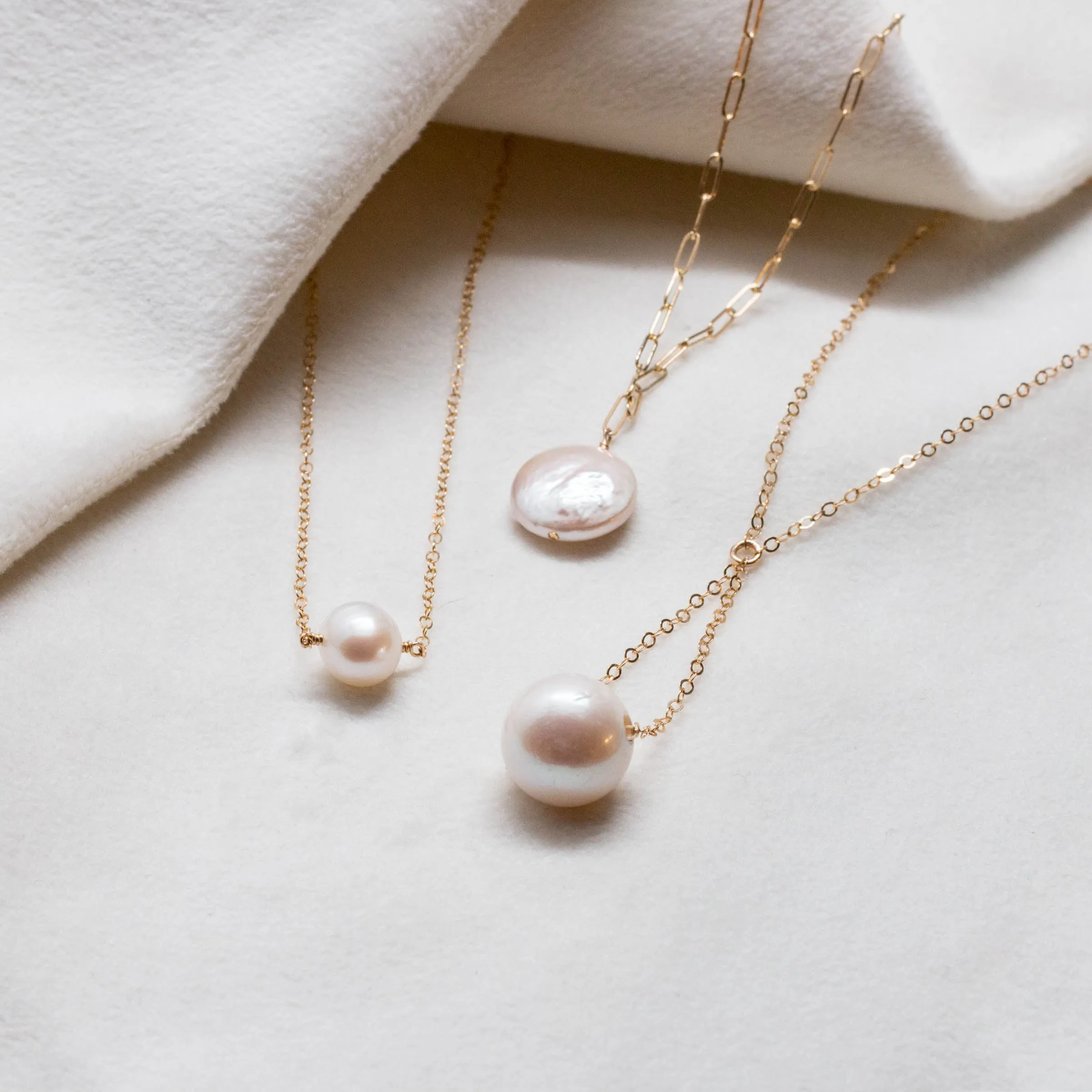 everyday pearl necklace