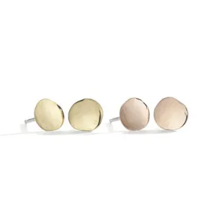flat seed studs- yellow gold