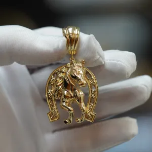 Horse shoe Pendant in 14Kt