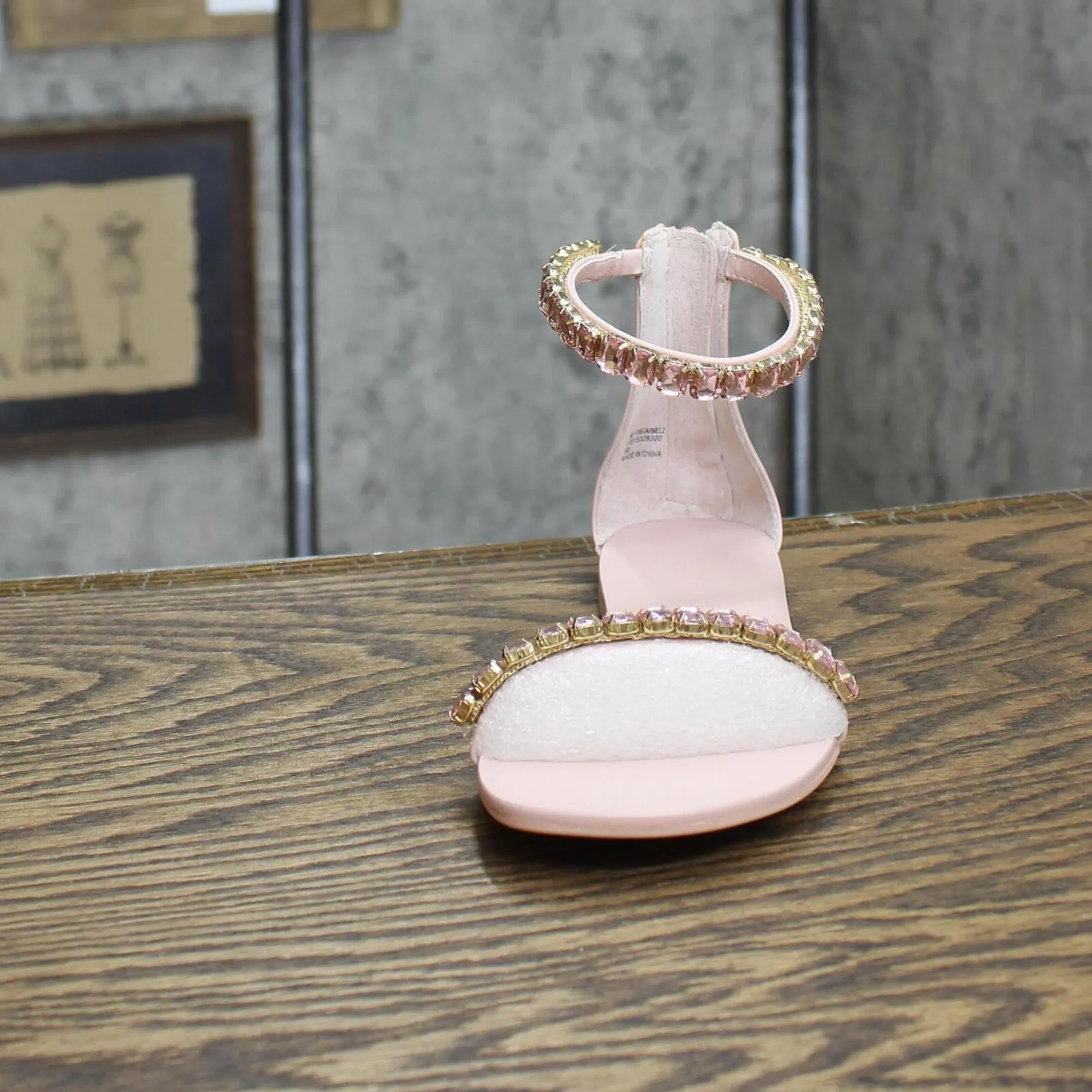 INC The Carmel 2 Sandals Amputee Replacement Left Shoe Only Light Rose Pink 5M