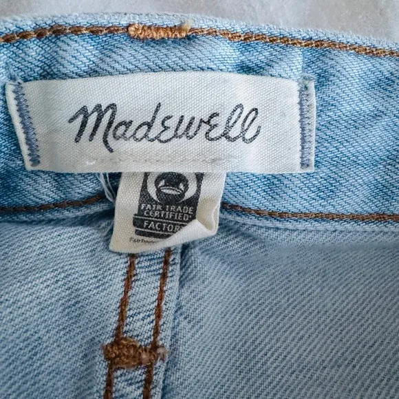 Madewell The Curvy Perfect Vintage Jean in Light Wash High Rise sz 26 K7526