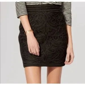 Maje Women's M Jazzy Textured Lace Structured Mini Skirt Black