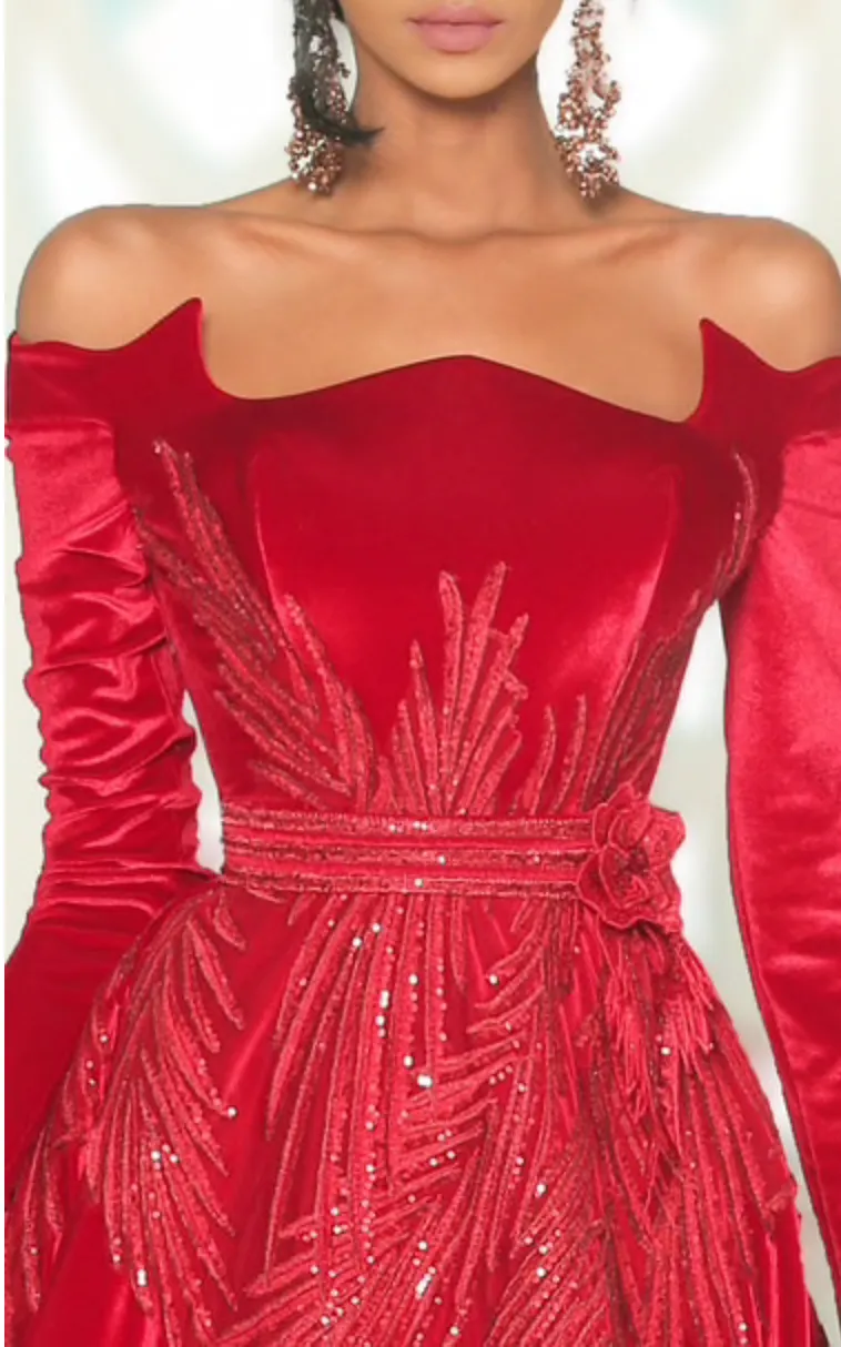 MNM Couture  2510