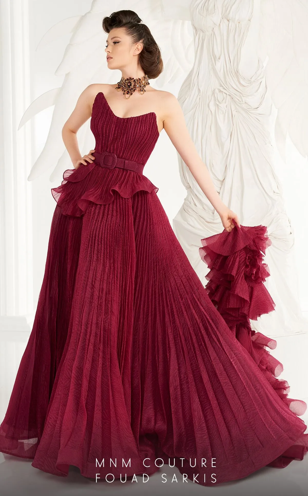 MnM Couture 2570