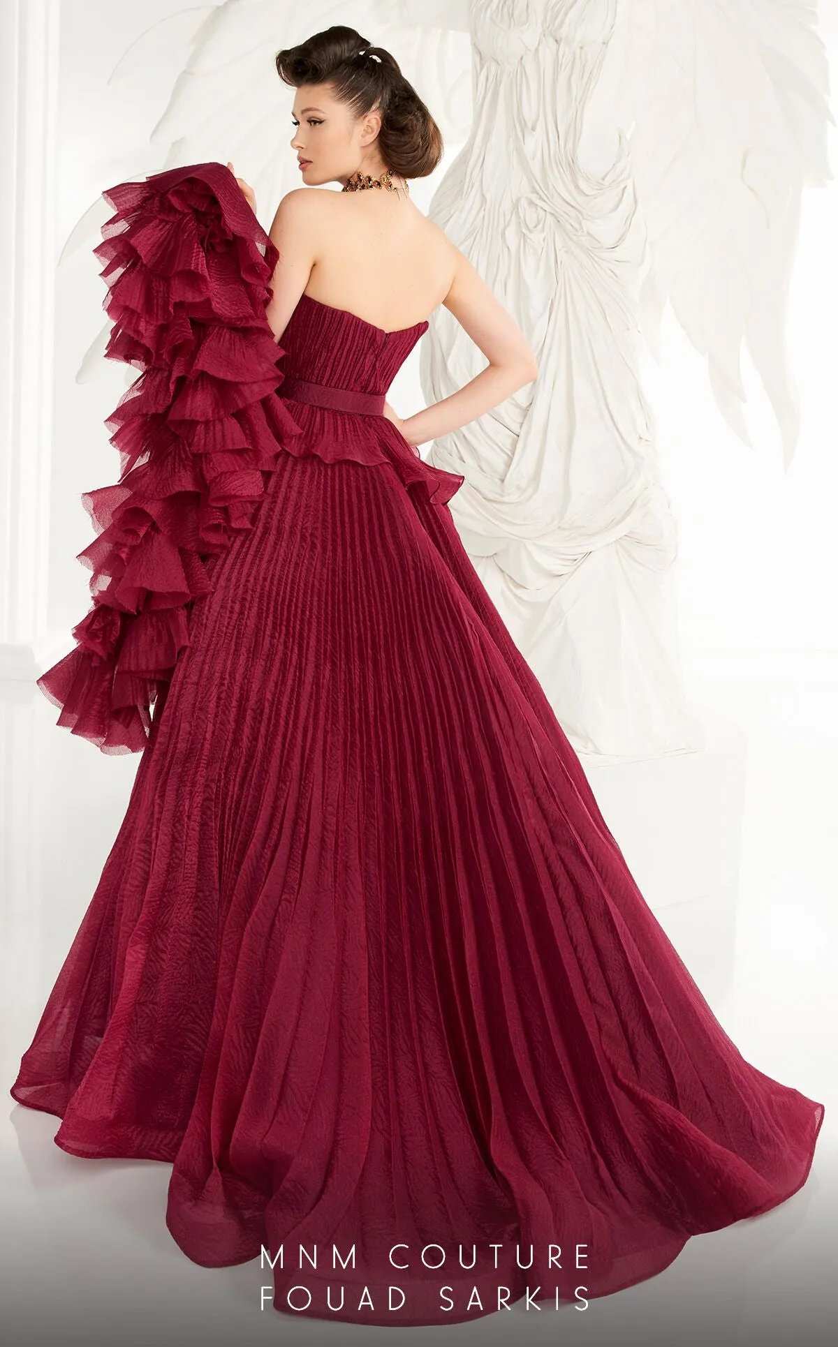 MnM Couture 2570