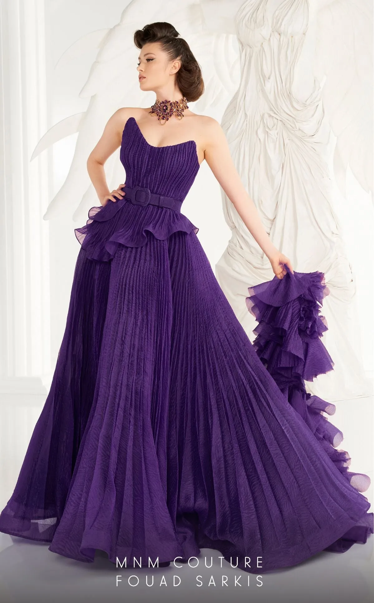 MnM Couture 2570