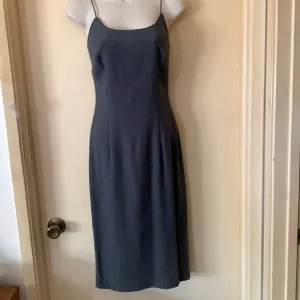 Nicole Miller elegant embroidered grey cocktail dress size 2