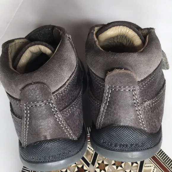 Primigi bootie all Leather anti-shock insole gray