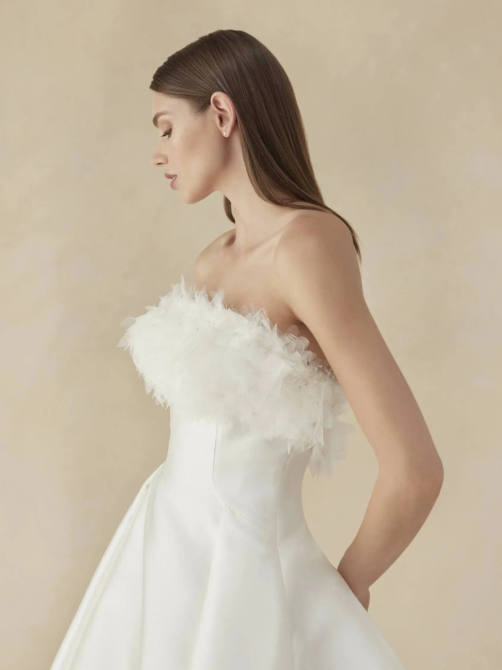 Pronovias: Pacific