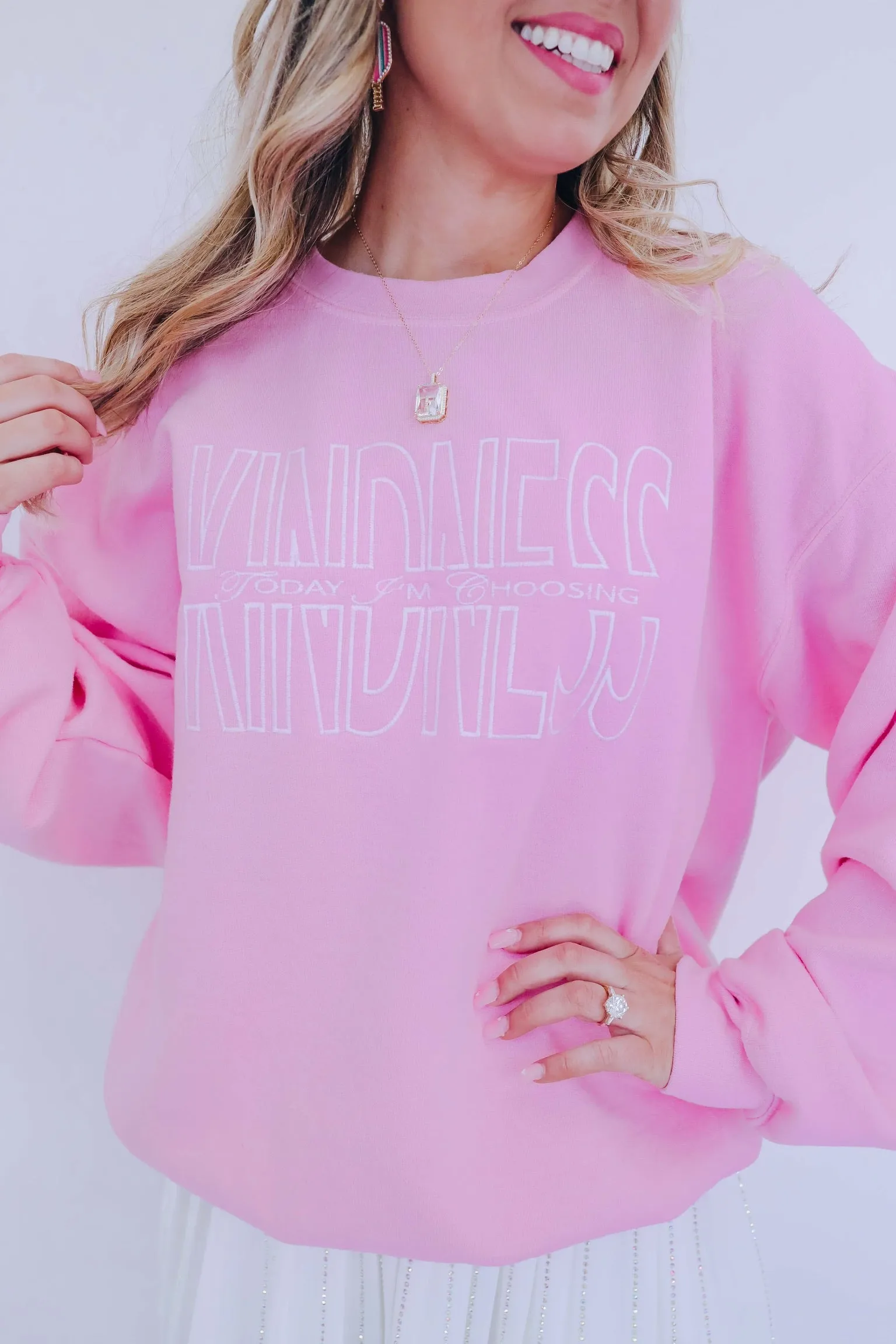 "Today I'm Choosing Kindness" Embroidered Graphic Sweatshirt
