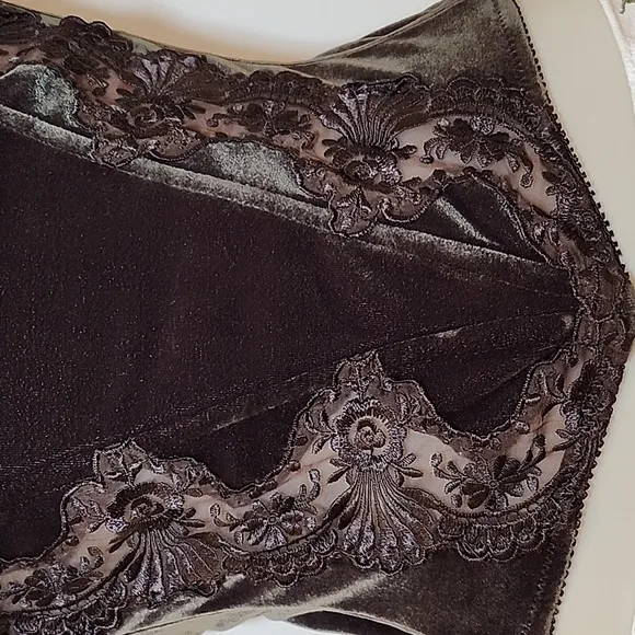Rare Vintage Victoria's Secret July 1997 Velour and Lace Detailed Brown Bustier