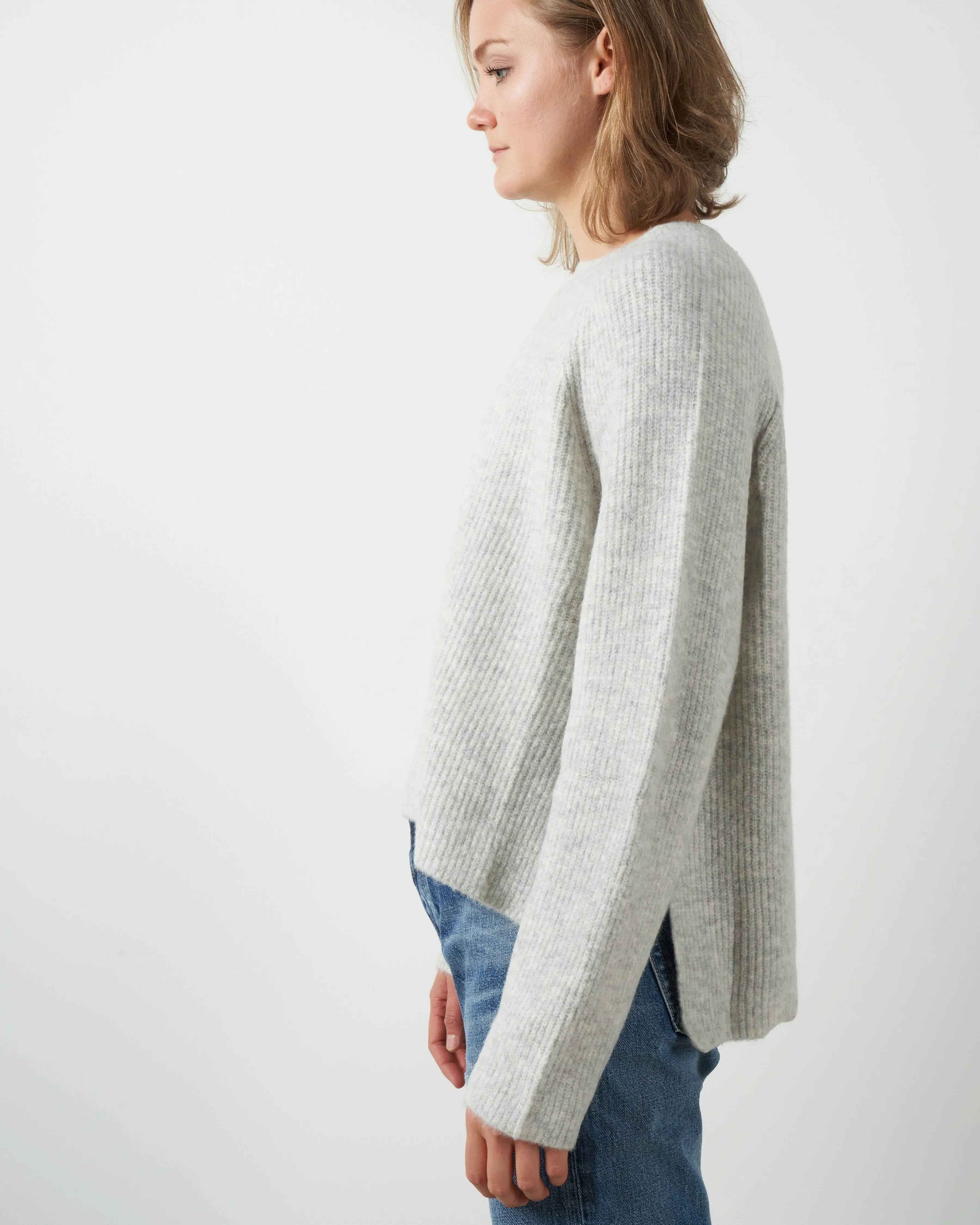 ribbed crewneck - light grey