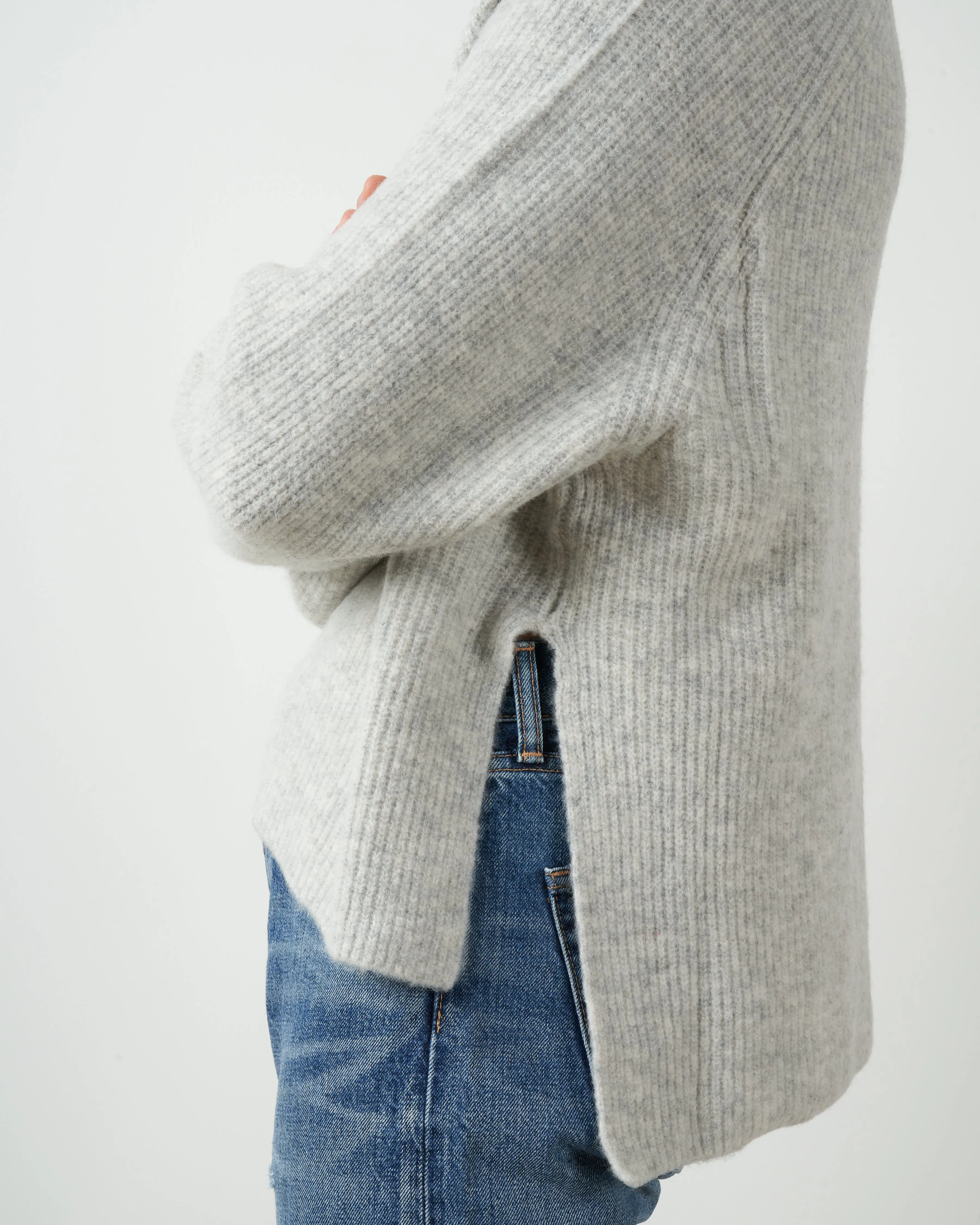 ribbed crewneck - light grey