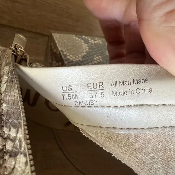 SAM EDELMAN Daruby Bootie in Wheat Snake