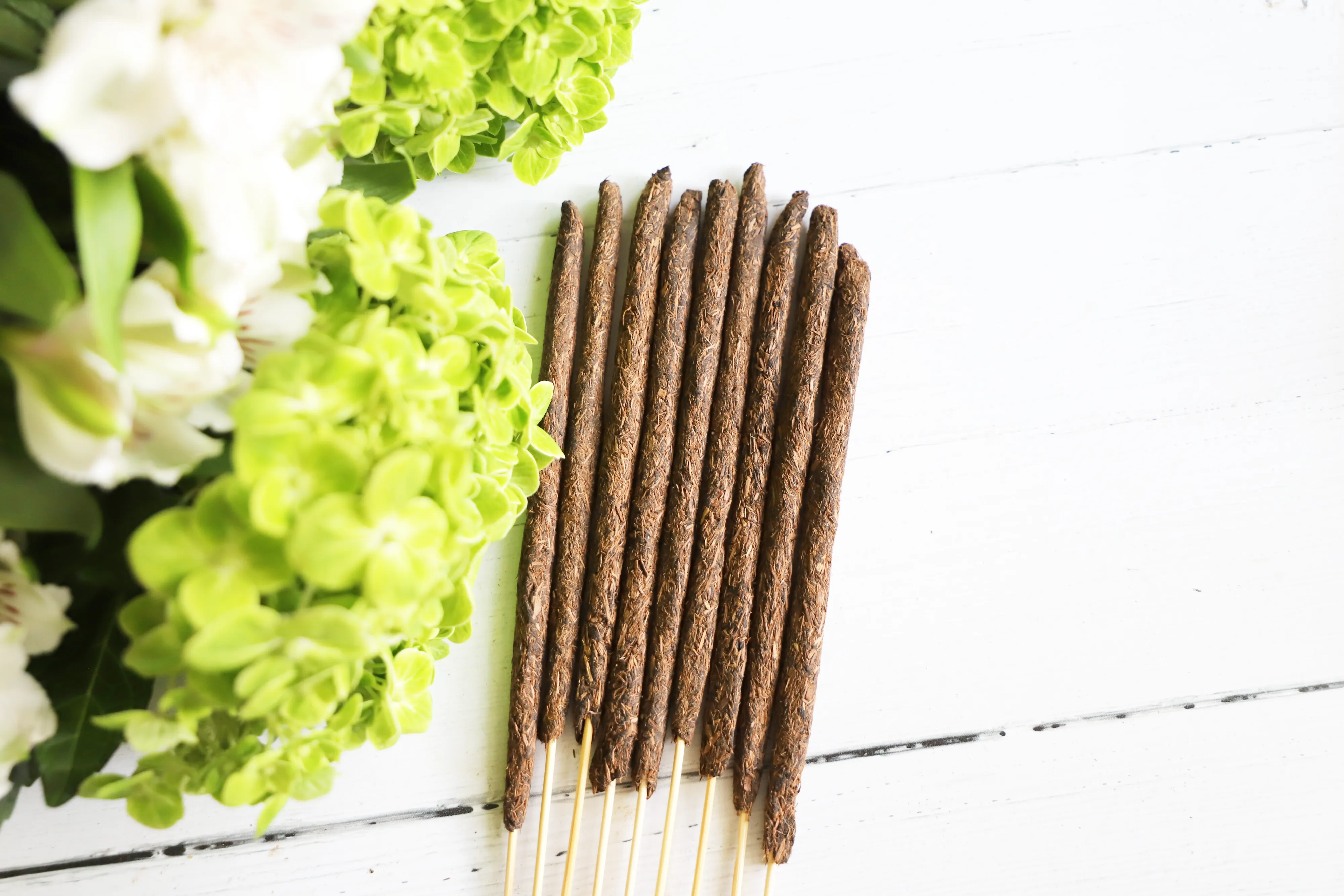 Sandal & Olibanum incense sticks