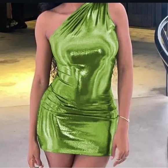 Sexy Metallic Dress Lady Women Womenswear Allure One-Shoulder Design - Gorgeous