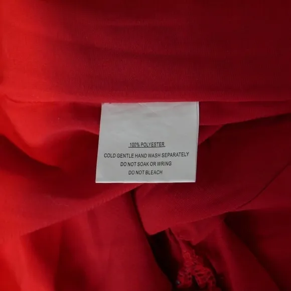 SHOWPO Saints   Secrets NWT Beth Red Ruffle Dress Size Medium