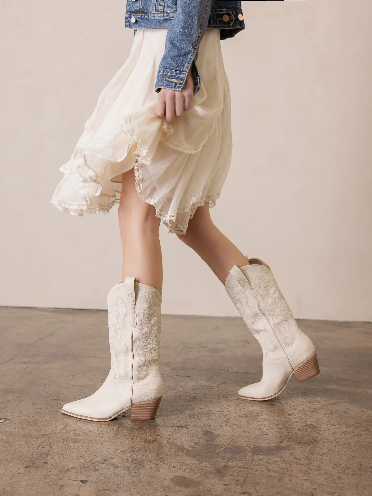 The Amaya | Ivory Classic Western Boot