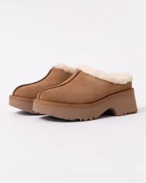 UGG New Heights Cozy Womens Platform Clogs