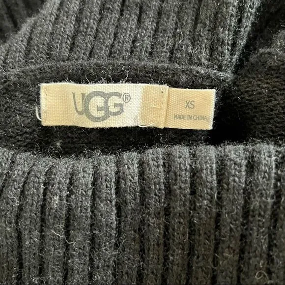 UGG Turtleneck Black Sweater Size XS