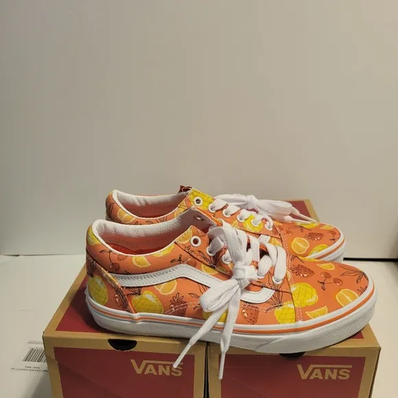 Vans Old Skool Girls' Grade School Fruity Coral