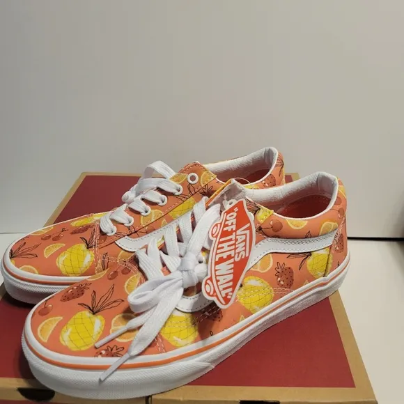 Vans Old Skool Girls' Grade School Fruity Coral
