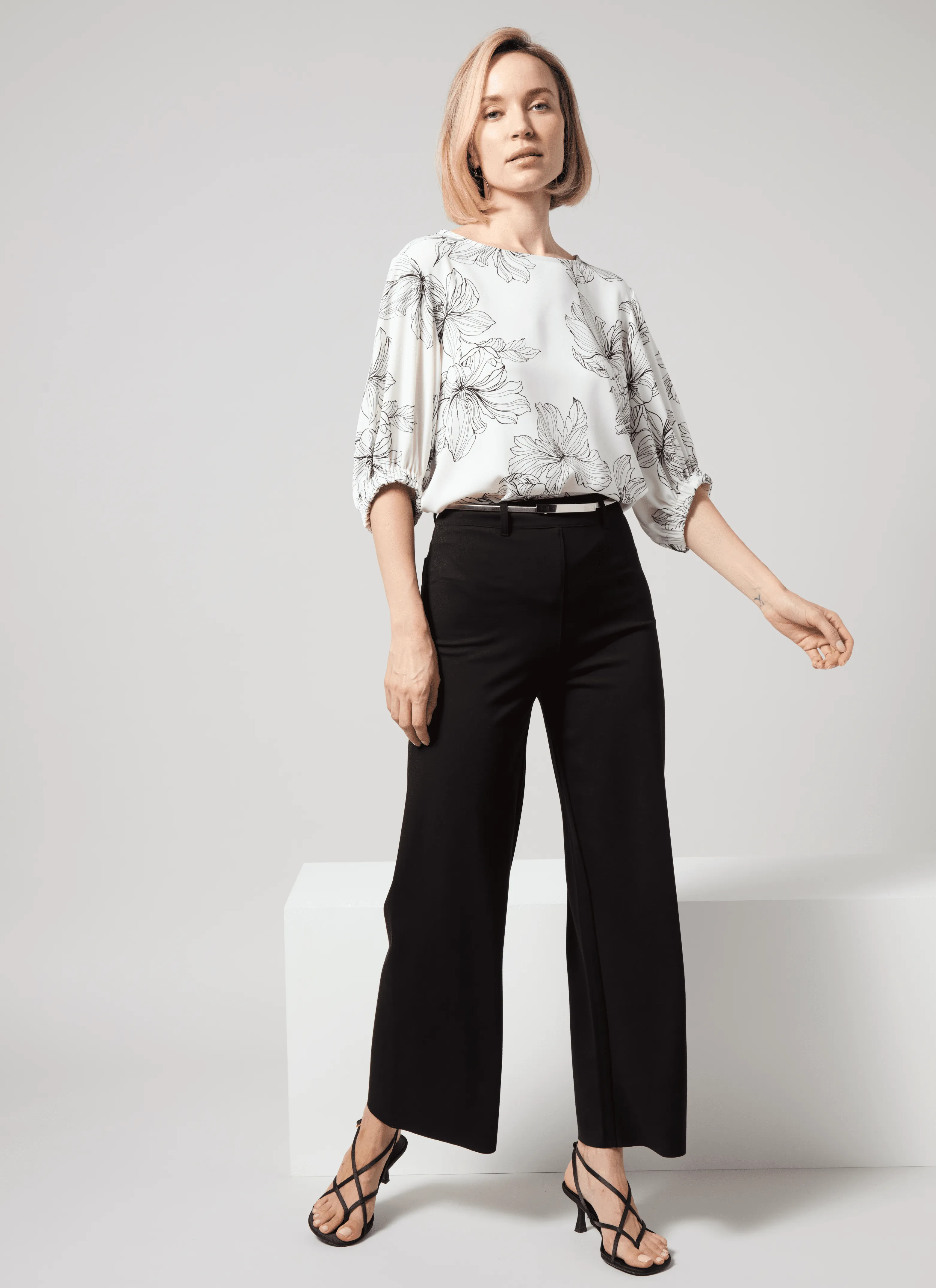 Veda Boat Neck Balloon Sleeve Blouse