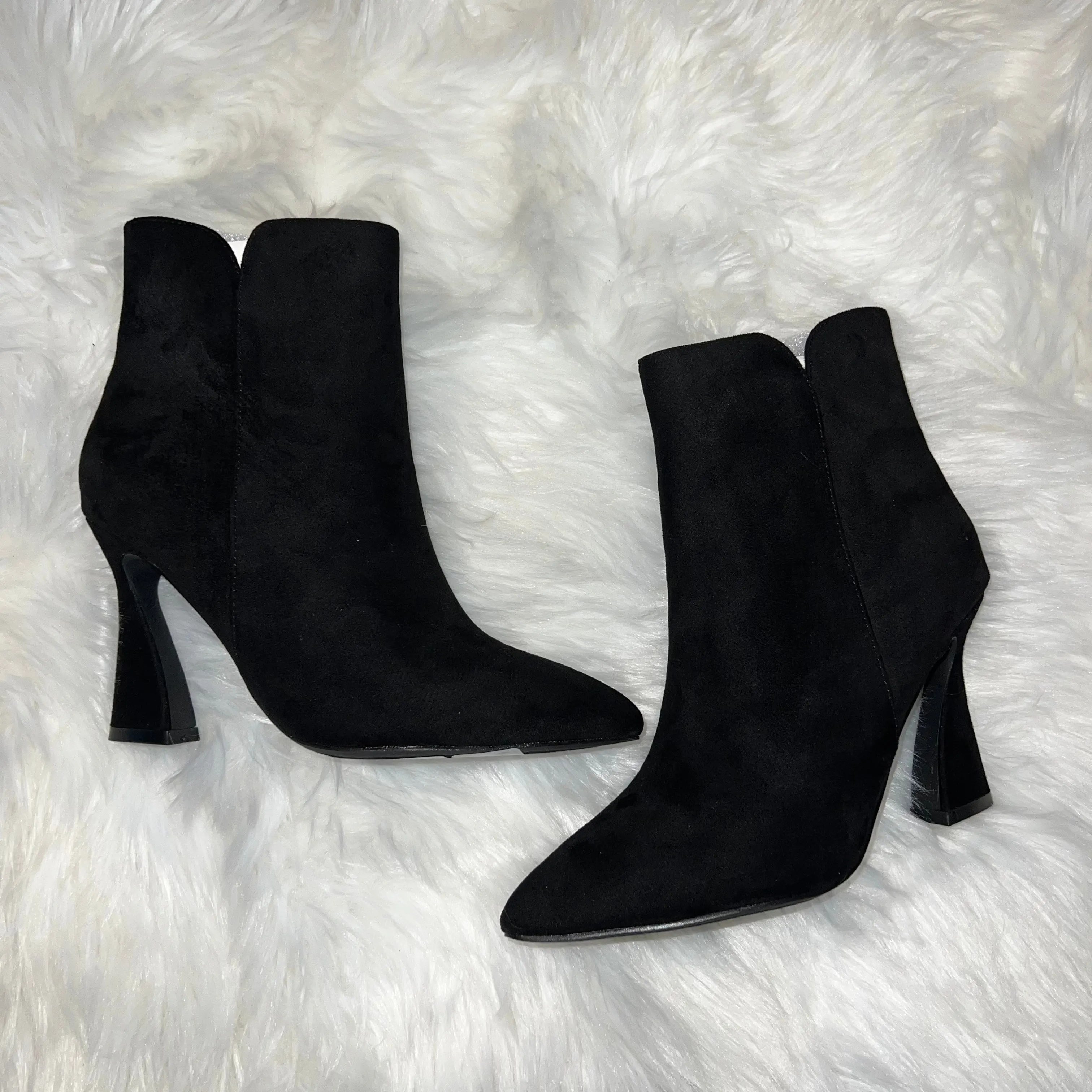 Vivienne Bootie