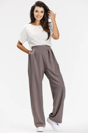 Women trousers model 201252 awama