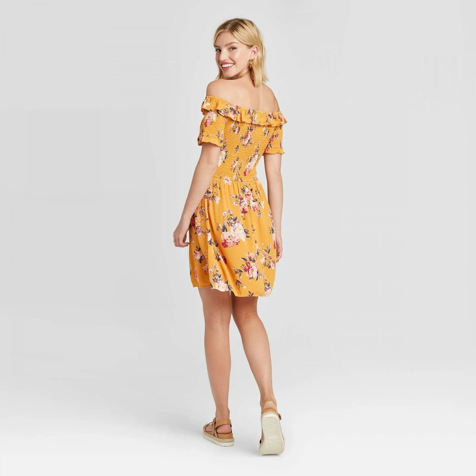 Xhilaration Women's Floral Print Short Sleeve Smocked Top Dress