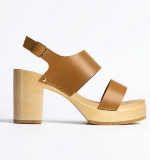 Yaark Clogs Camel